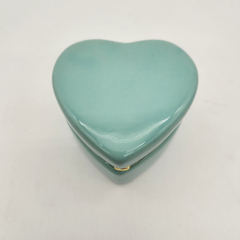Aqua Glossy Ceramic Heart-Shaped‎ Trinket Box Gold Trim Heart Latch Jewelry